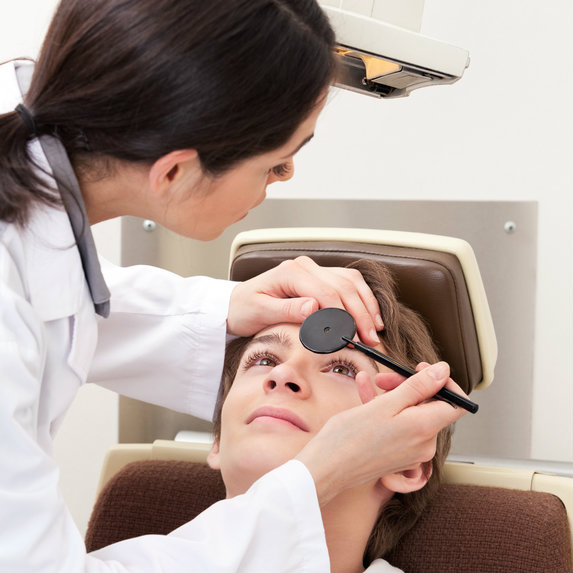 avaliação periódica da saúde ocular na oftalmologia